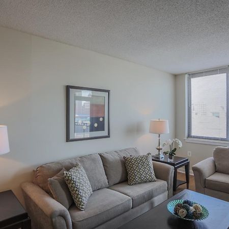 Madison Hospitality At 1401 Joyce Street Arlington Exteriör bild