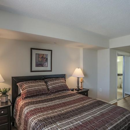 Madison Hospitality At 1401 Joyce Street Arlington Exteriör bild