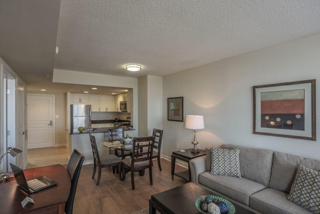 Madison Hospitality At 1401 Joyce Street Arlington Exteriör bild